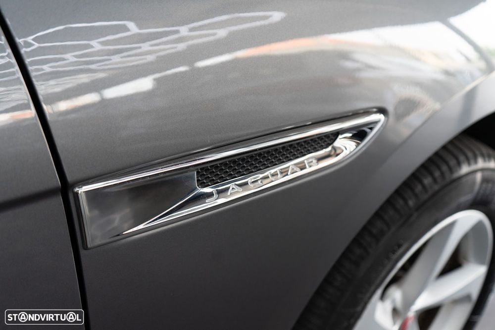 Jaguar F-Pace 20d AWD Aut. R-Sport - 14