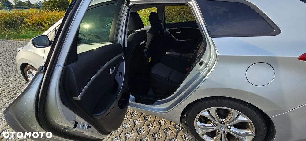 Hyundai i30 - 13