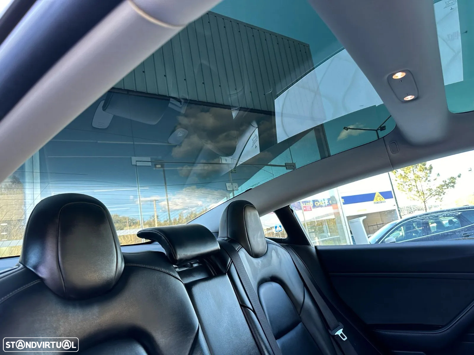 Tesla Model 3 Long-Range Dual Motor AWD - 23