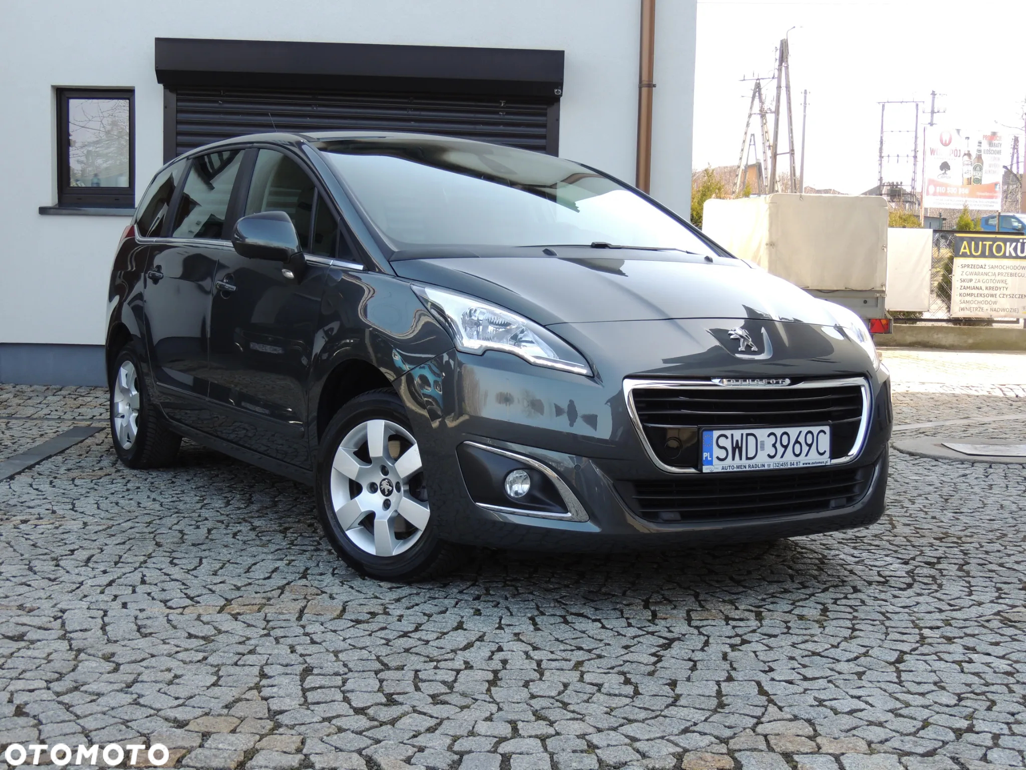 Peugeot 5008 - 35