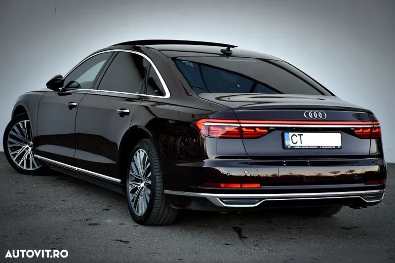 Audi A8 - 6