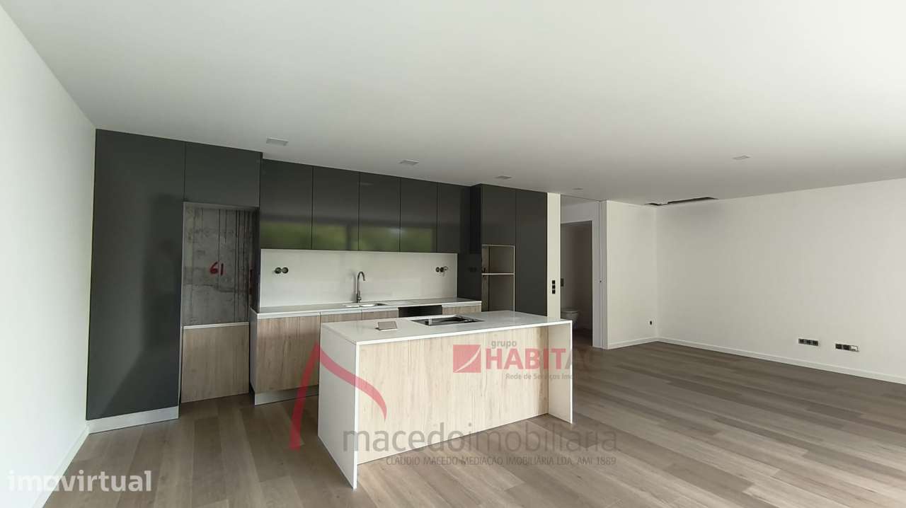 MORADIA T3 A VENDA | CONFORTO, DESIGN E QUALIDADE EM PÓVOA DE LANHOSO, - Grande imagem: 3/26