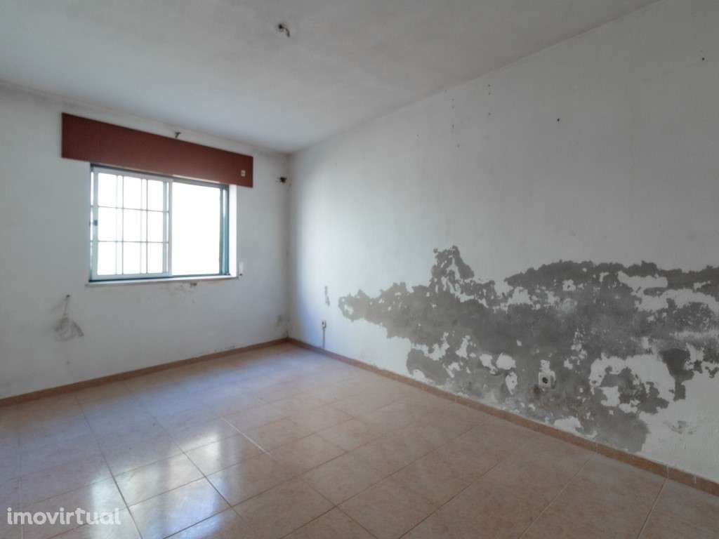 Moradia T3 no centro de Fratel - Grande imagem: 5/20