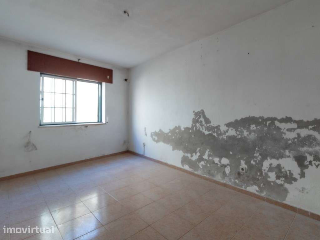 Moradia T3 no centro de Fratel - Grande imagem: 5/20