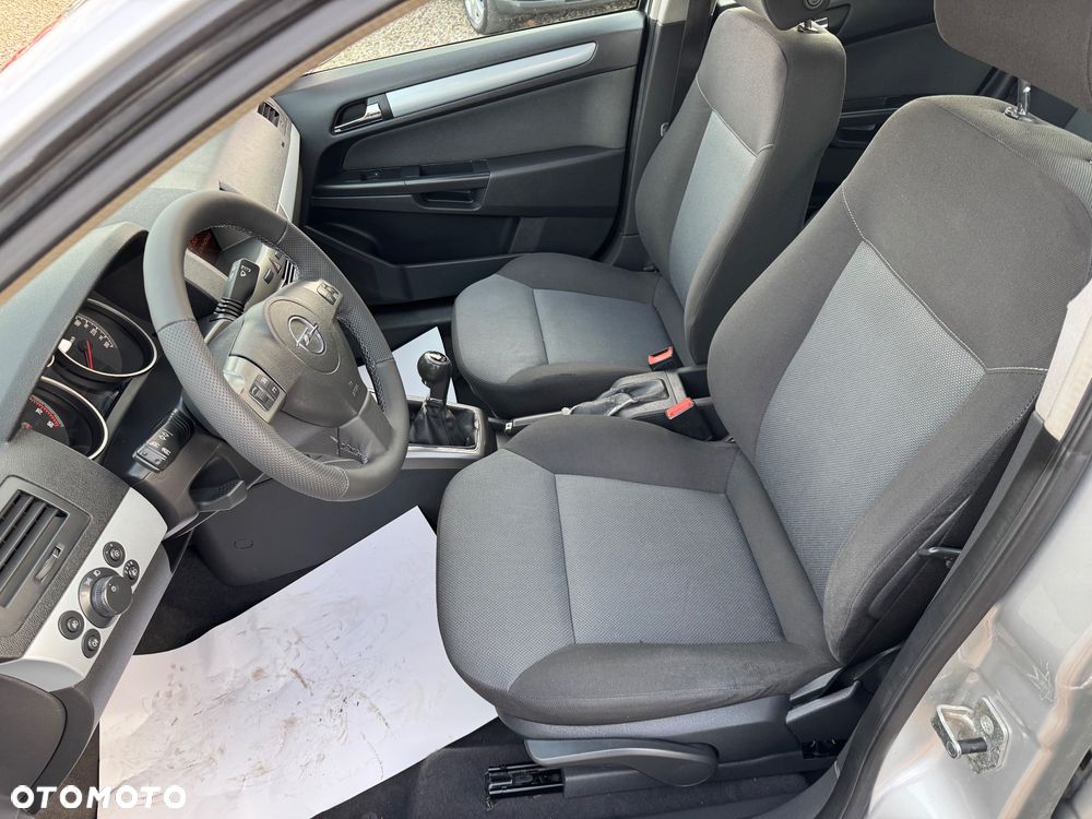 Opel Astra 1.6 - 3