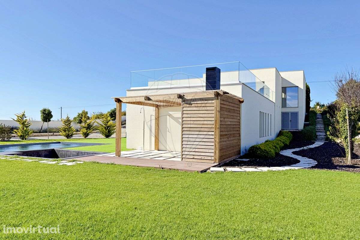 Moradia T4 para venda - Grande imagem: 2/30