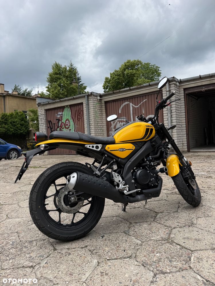 Yamaha XSR - 14
