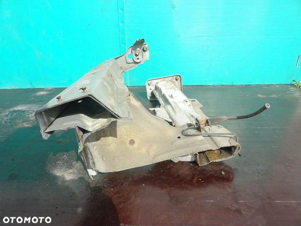 ĆWIARTKA PODŁUŻNICA PRAWY PRZÓD OPEL CORSA D Z476 06-11 NR110 - 2