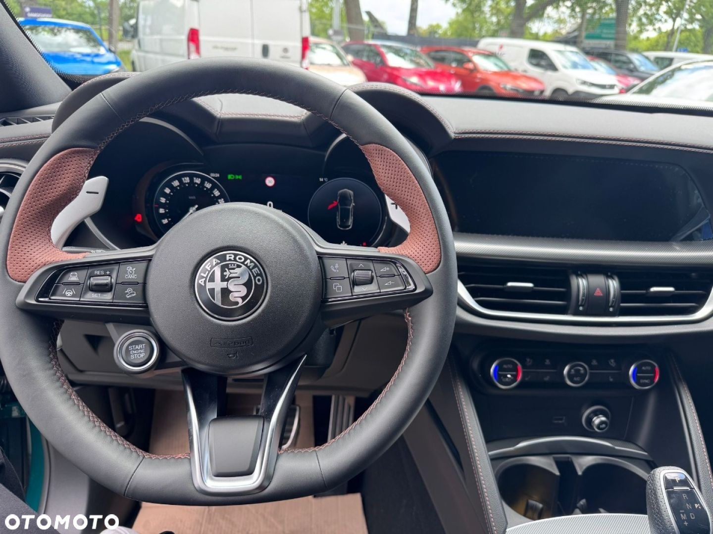 Alfa Romeo Stelvio - 16