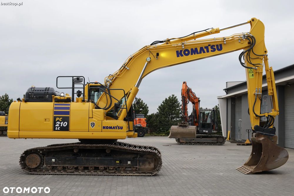 Komatsu PC210LC-11 - 8