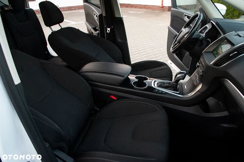 Ford S-Max 2.0 TDCi Titanium PowerShift - 26