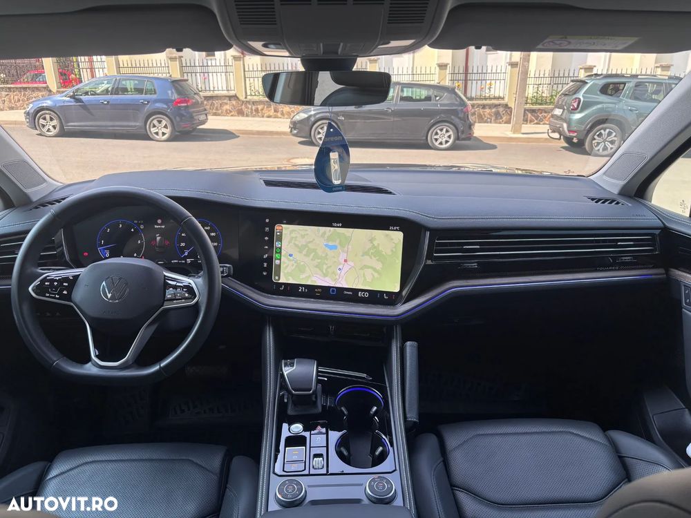 Volkswagen Touareg V6 TDI 4MOTION Elegance - 11