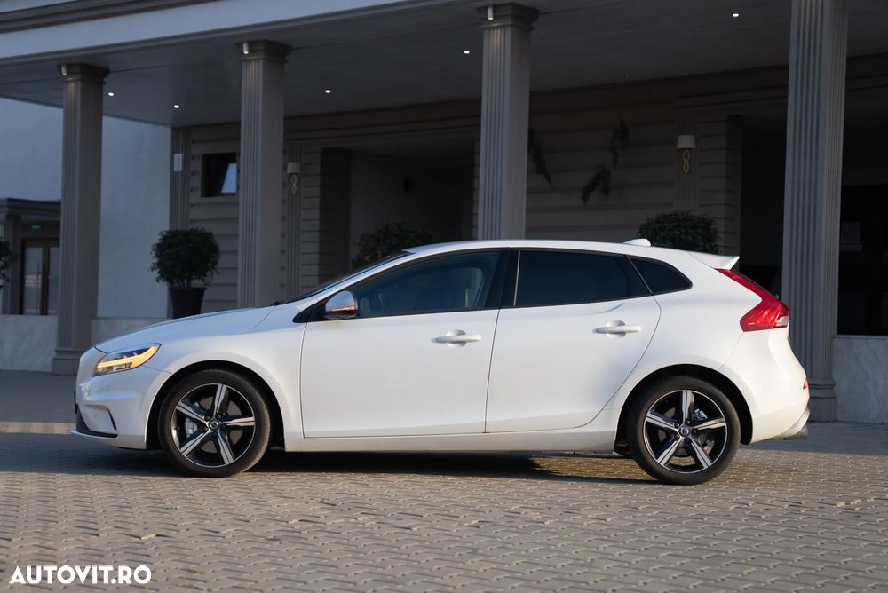 Volvo V40 - 12