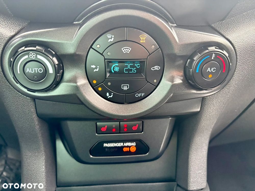 Ford EcoSport 1.0 EcoBoost TITANIUM - 11