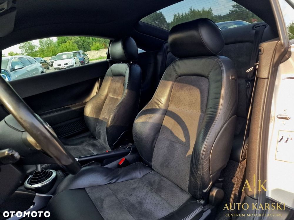 Audi TT Coupé - 5