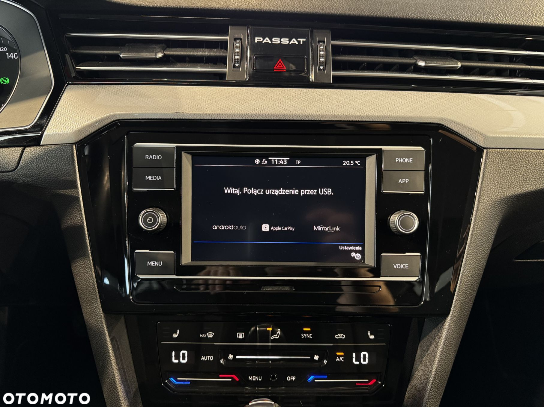Volkswagen Passat - 23