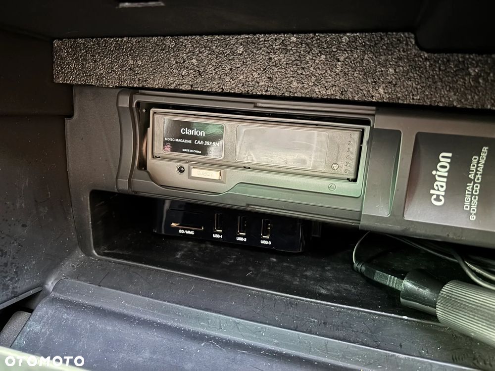 Peugeot 807 HDi 170 Bi-Turbo Automatik Platinum Pullmann - 27