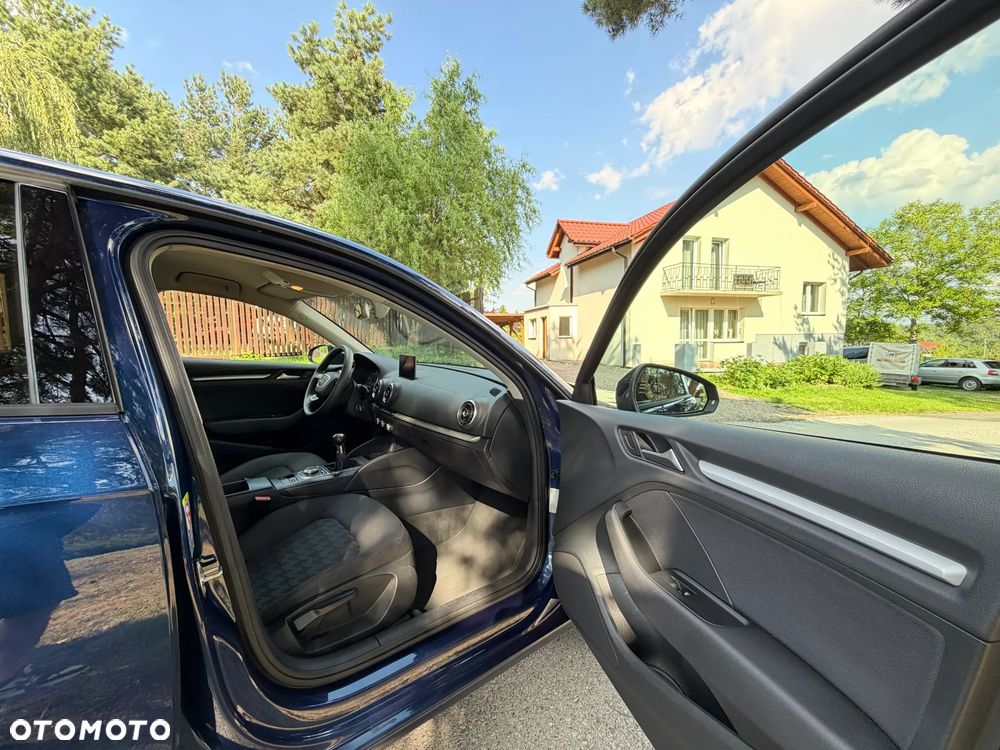 Audi A3 Sportback 2.0 TDI Ambition - 21