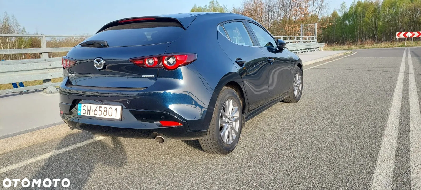 Mazda 3 e-SKYACTIV-G 122 M HYBRID EXCLUSIVE-LINE - 6