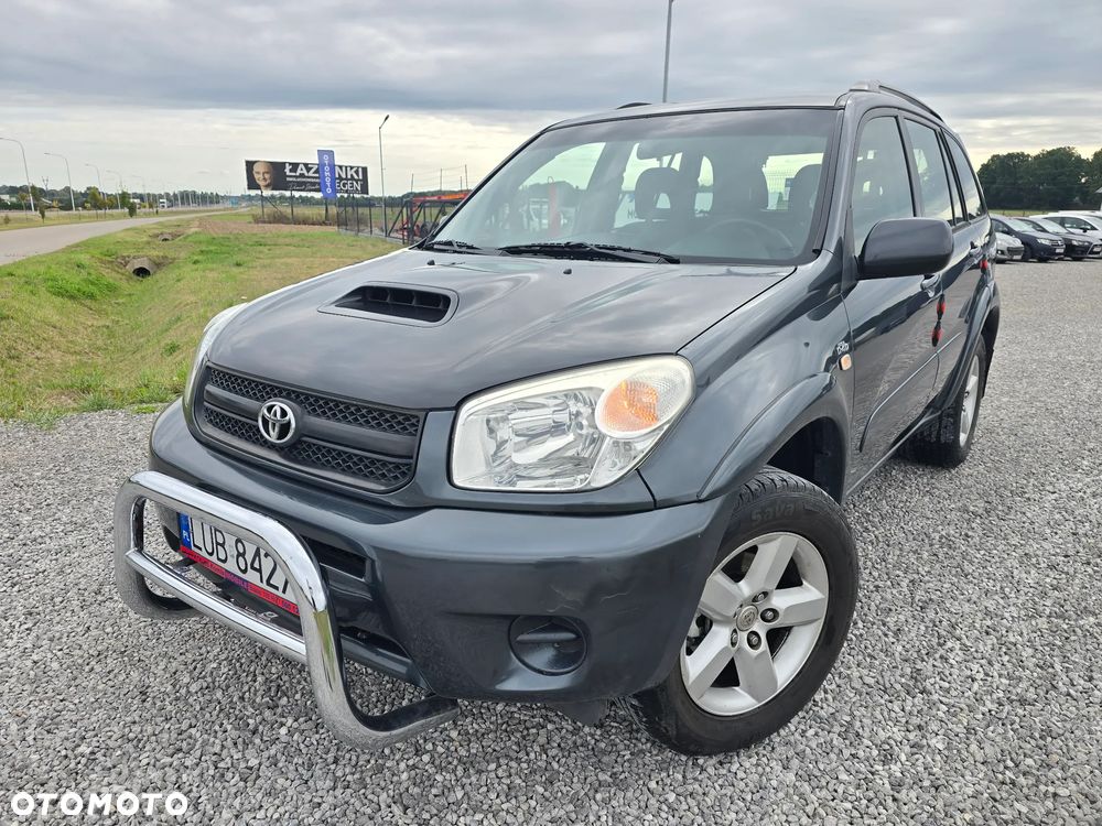 Toyota RAV4 - 1