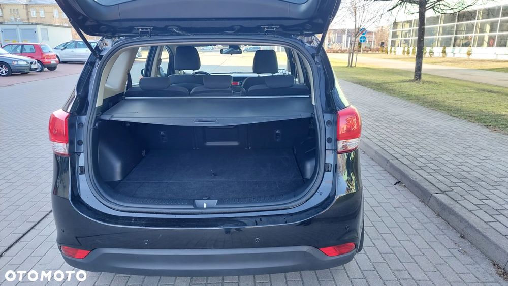 Kia Carens 1.6 GDI M - 6