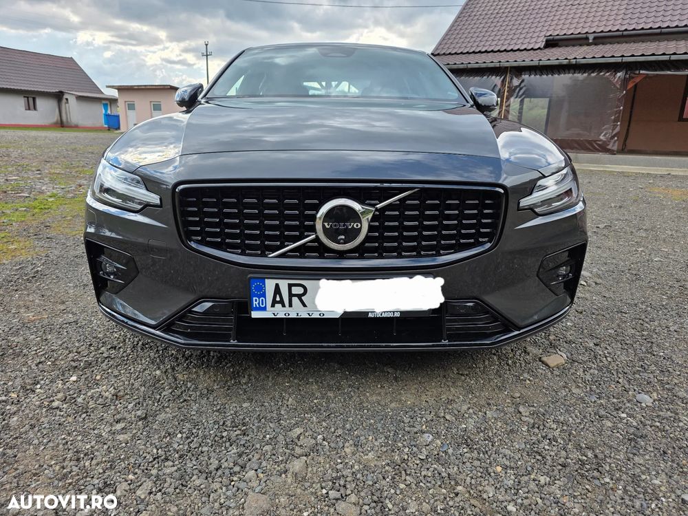 Volvo S60 B5 B AWD Ultimate Dark - 2