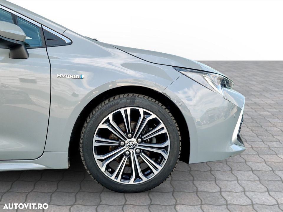 Toyota Corolla - 12