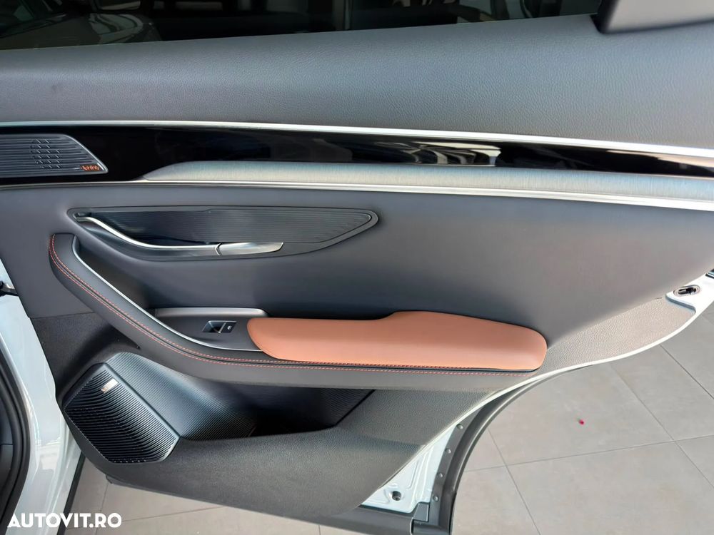 Byd Seal U DM-i PHEV Boost - 26
