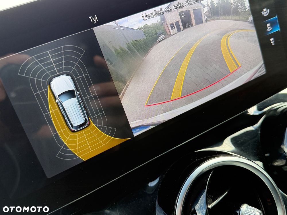 Mercedes-Benz GLC 200 d 4-Matic Business Edition - 24