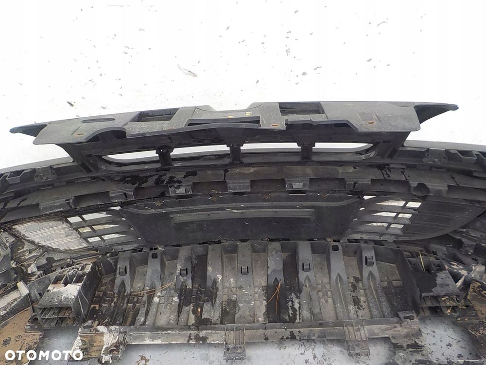 829 RENAULT MEGANE III ZDERZAK PRZÓD PRZEDNI - 3