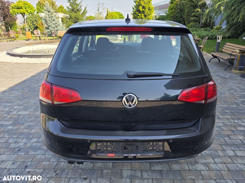 Volkswagen Golf 2.0 TDI BMT Comfortline - 13