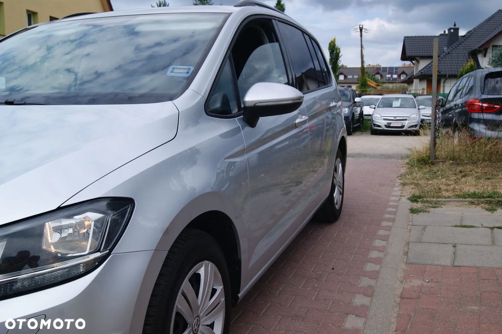Volkswagen Touran 2.0 TDI SCR DSG Comfortline - 10