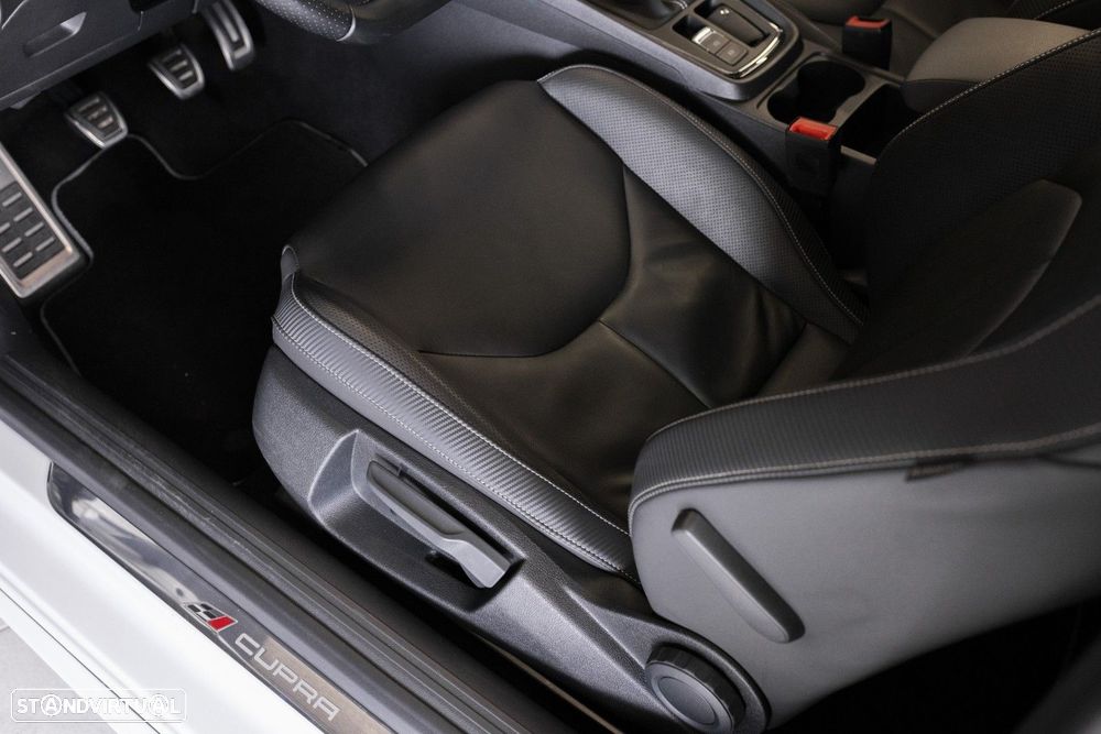 SEAT Leon SC 2.0 TSI S&S Cupra 300 - 18