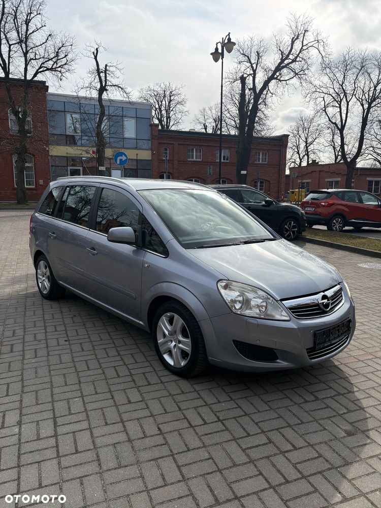 Opel Zafira 1.7 CDTI Selection - 2