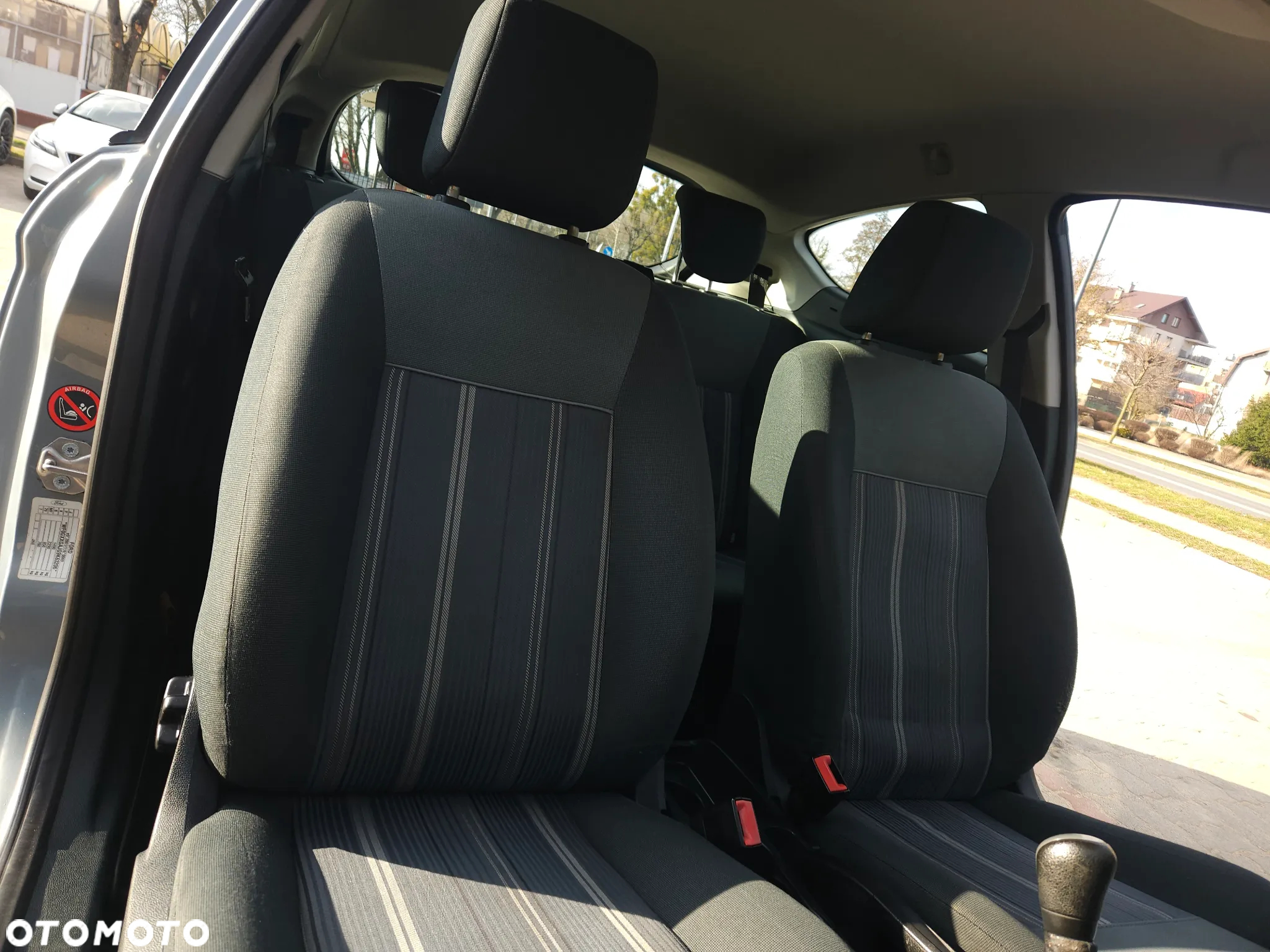 Ford Fiesta - 17