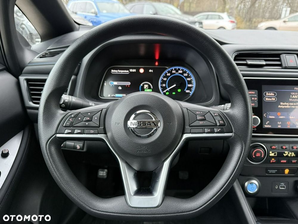 Nissan Leaf 40kWh Visia - 29