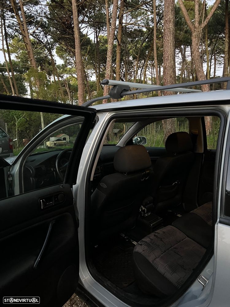 VW Passat Variant 1.9 TDi Confortline - 7