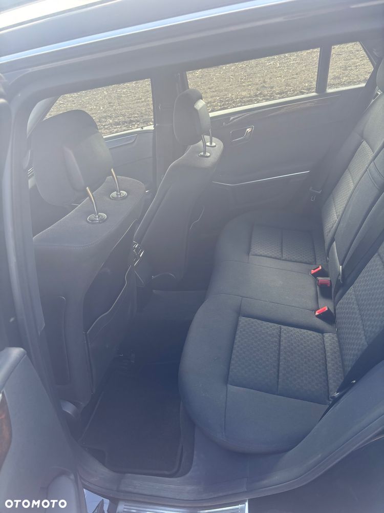 Mercedes-Benz Klasa E 250 CDI BlueEff Elegance - 7