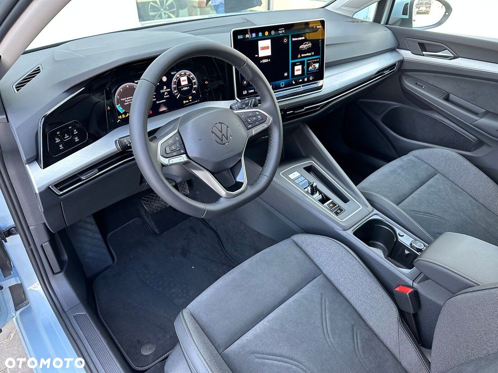 Volkswagen Golf Variant - 12