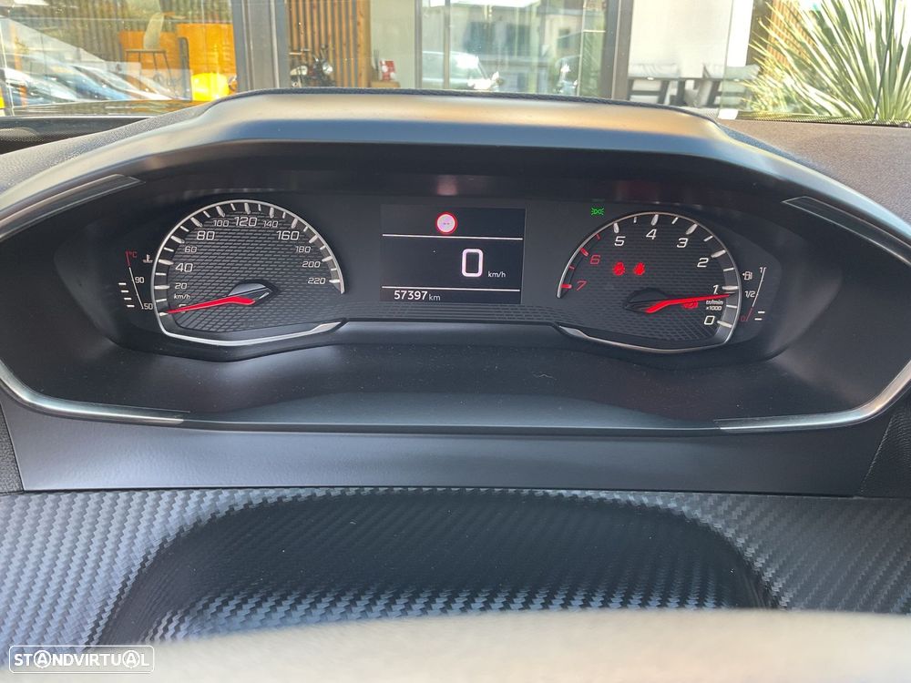Peugeot 2008 1.2 PureTech Active - 26