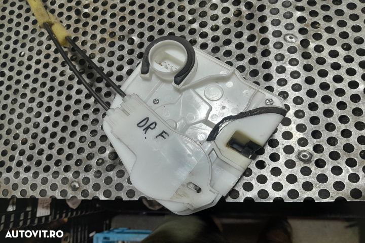 Broasca usa fata dreapta L5914 L5914 Mitsubishi ASX 1 [2010 - 2012] C - 4