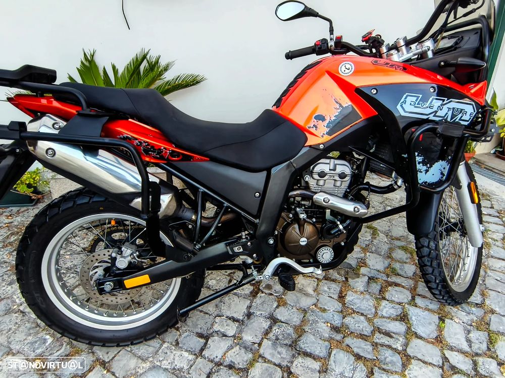 UM Dsr Adventure Adventure TT - 44