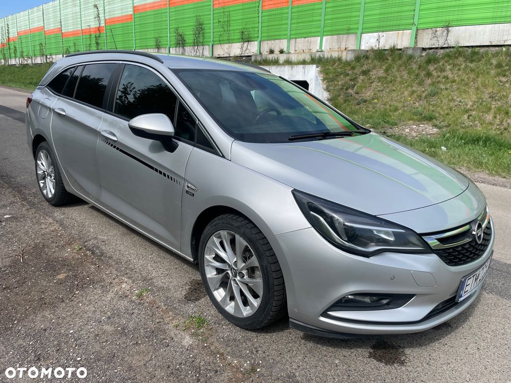 Opel Astra 1.6 CDTI Dynamic - 10