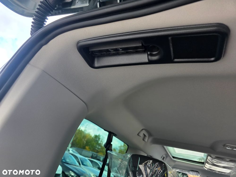 Opel Zafira 2.0 Diesel XL Business VIP - 14