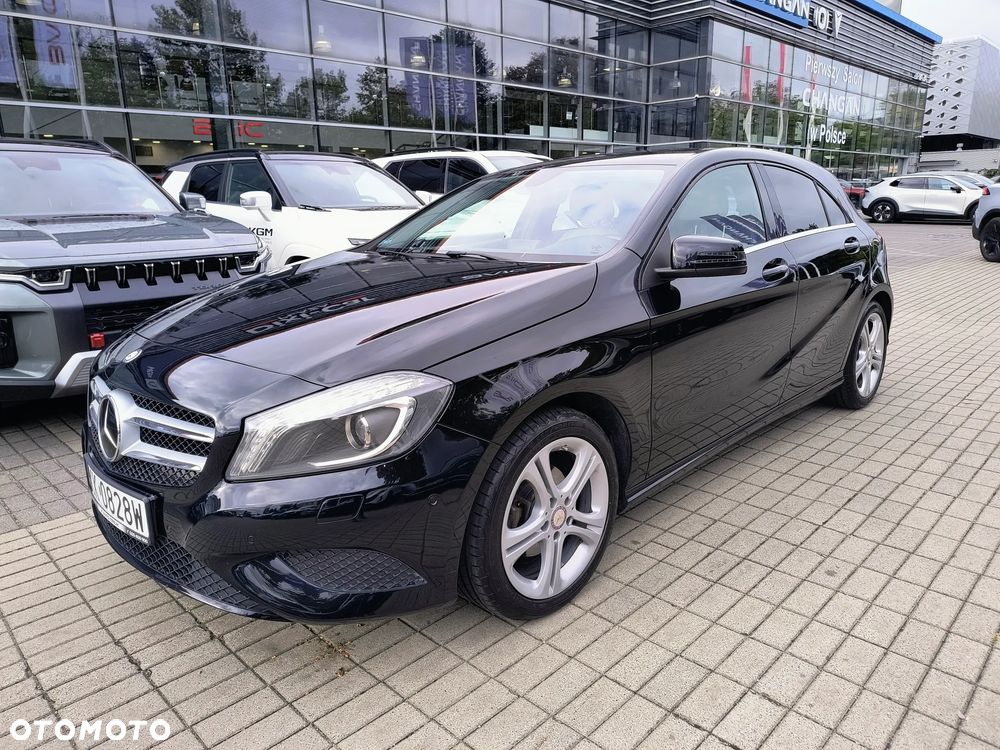 Mercedes-Benz Klasa A 180 d 7G-DCT Urban - 2