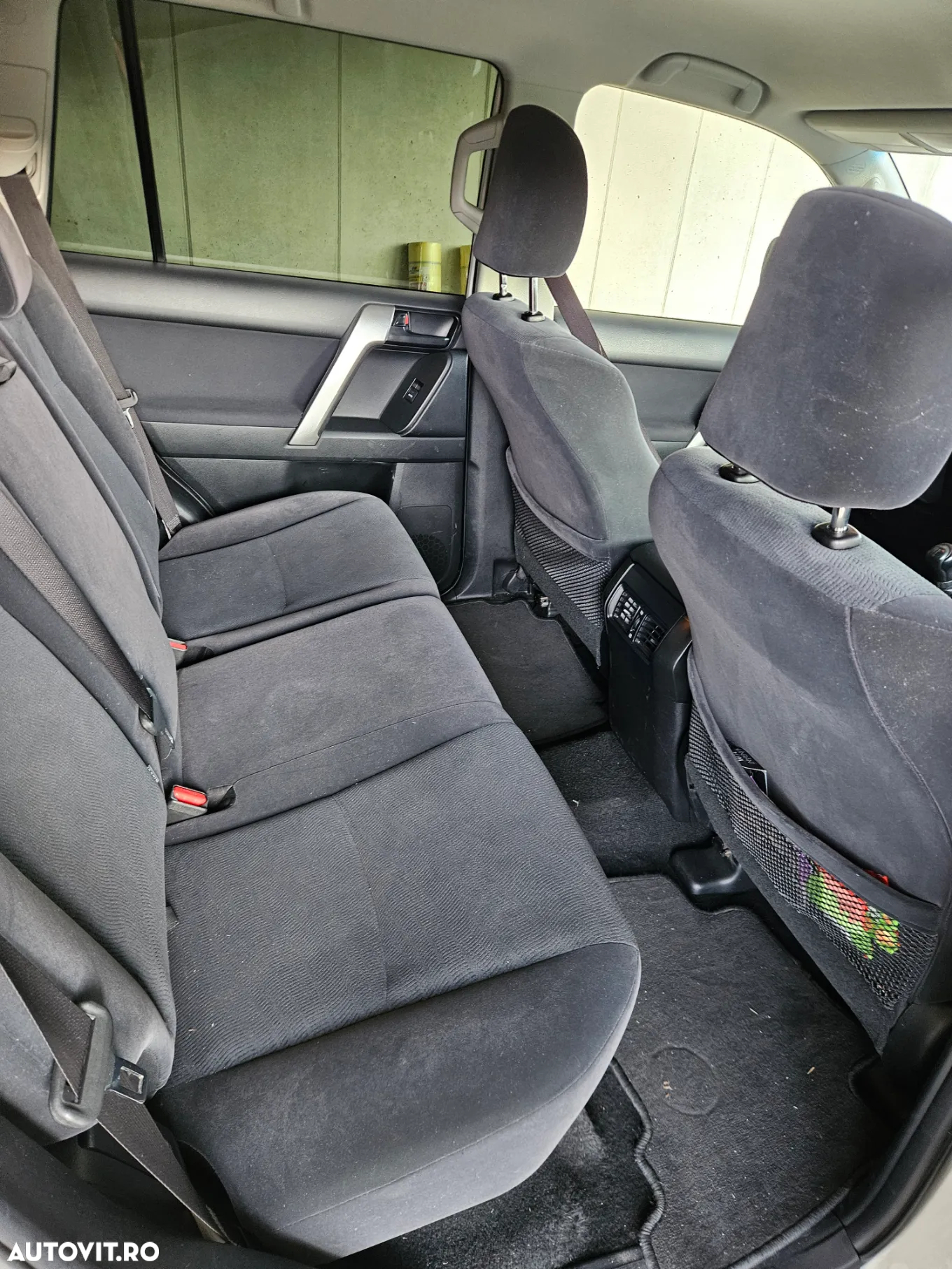 Toyota Land Cruiser - 15