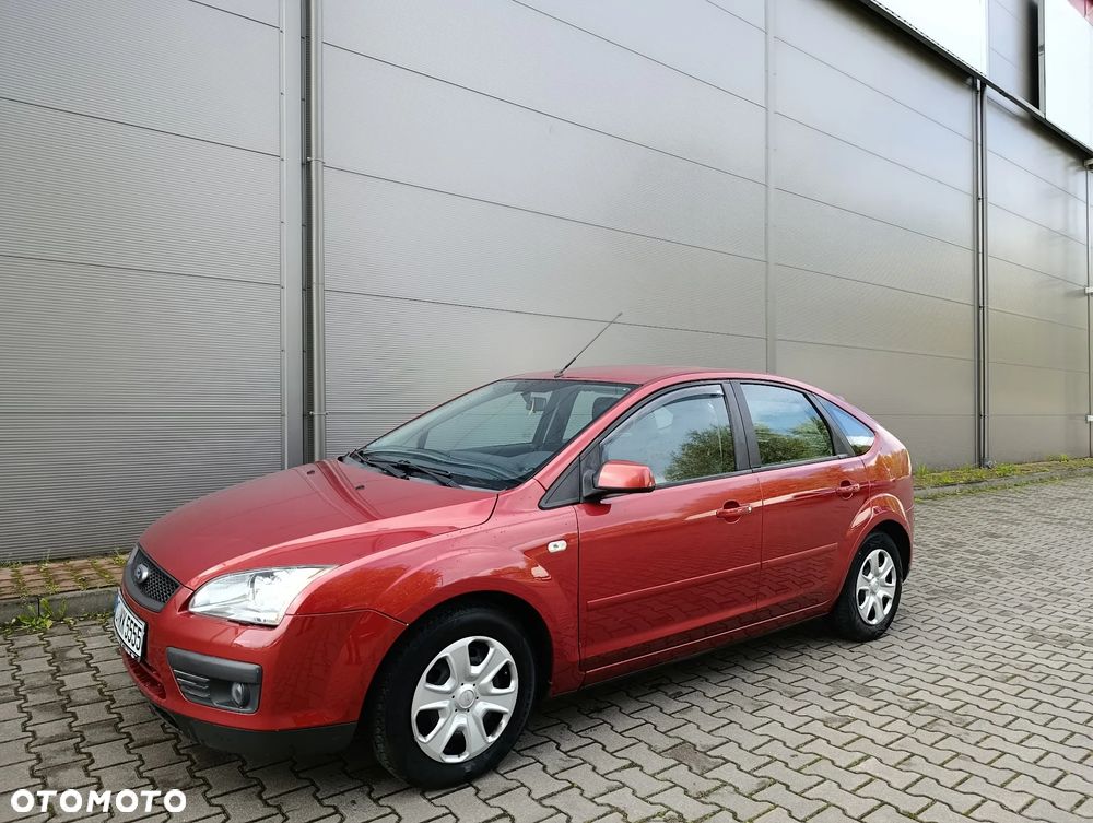 Ford Focus 1.6 16V Fun X - 17
