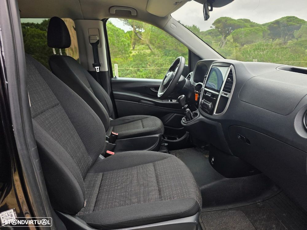Mercedes-Benz Vito Tourer 116 CDi/32 8L Compacto Shuttle - 16