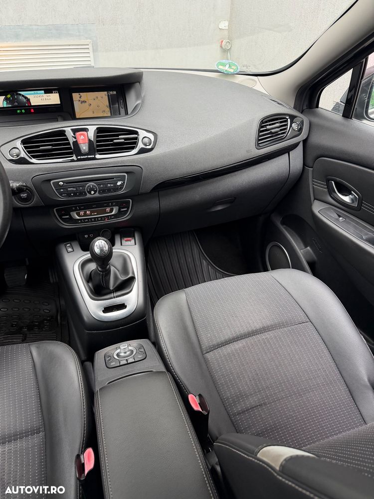 Renault Scenic - 15