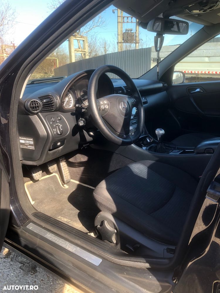 Mercedes-Benz C 200 Estate Kompressor - 11